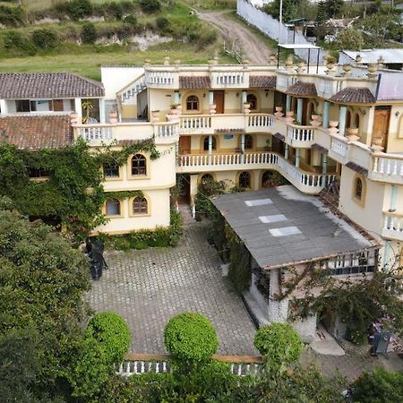 奥塔瓦洛 克瑞南旅馆酒店 外观 照片
